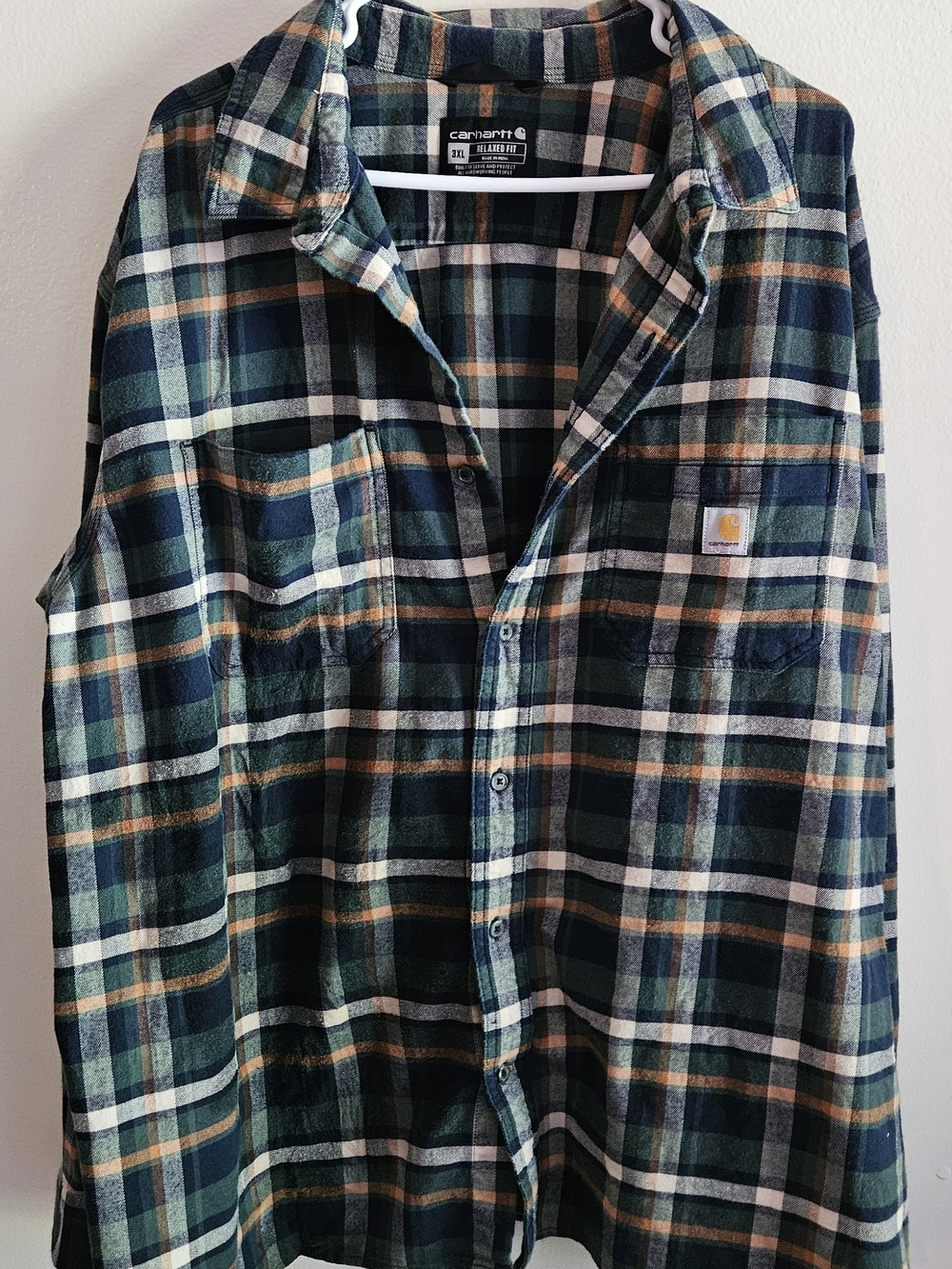 Carhartt Men's Green Plaid Flannel Shirt. Fall, Work Wear, Casual, Farmers Marke